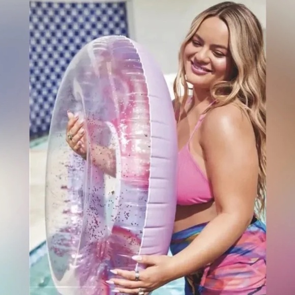 Ulta pool float - Picture 5 of 5